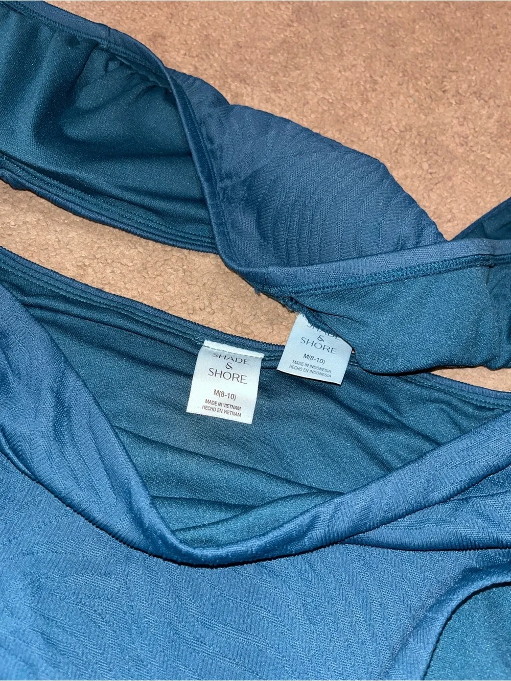 Teal Shade and Shore Women’s Bikini Set Size Medium